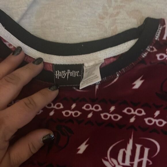 Harry Potter Womens M Pajama Set Burgundy Initials Striped Velour Very Soft Warm - Picture 6 of 8